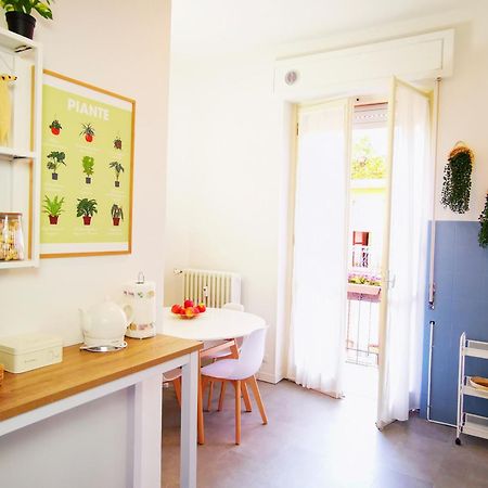 Spacious Apartment 50 Meters From The Metro 밀라노 외부 사진