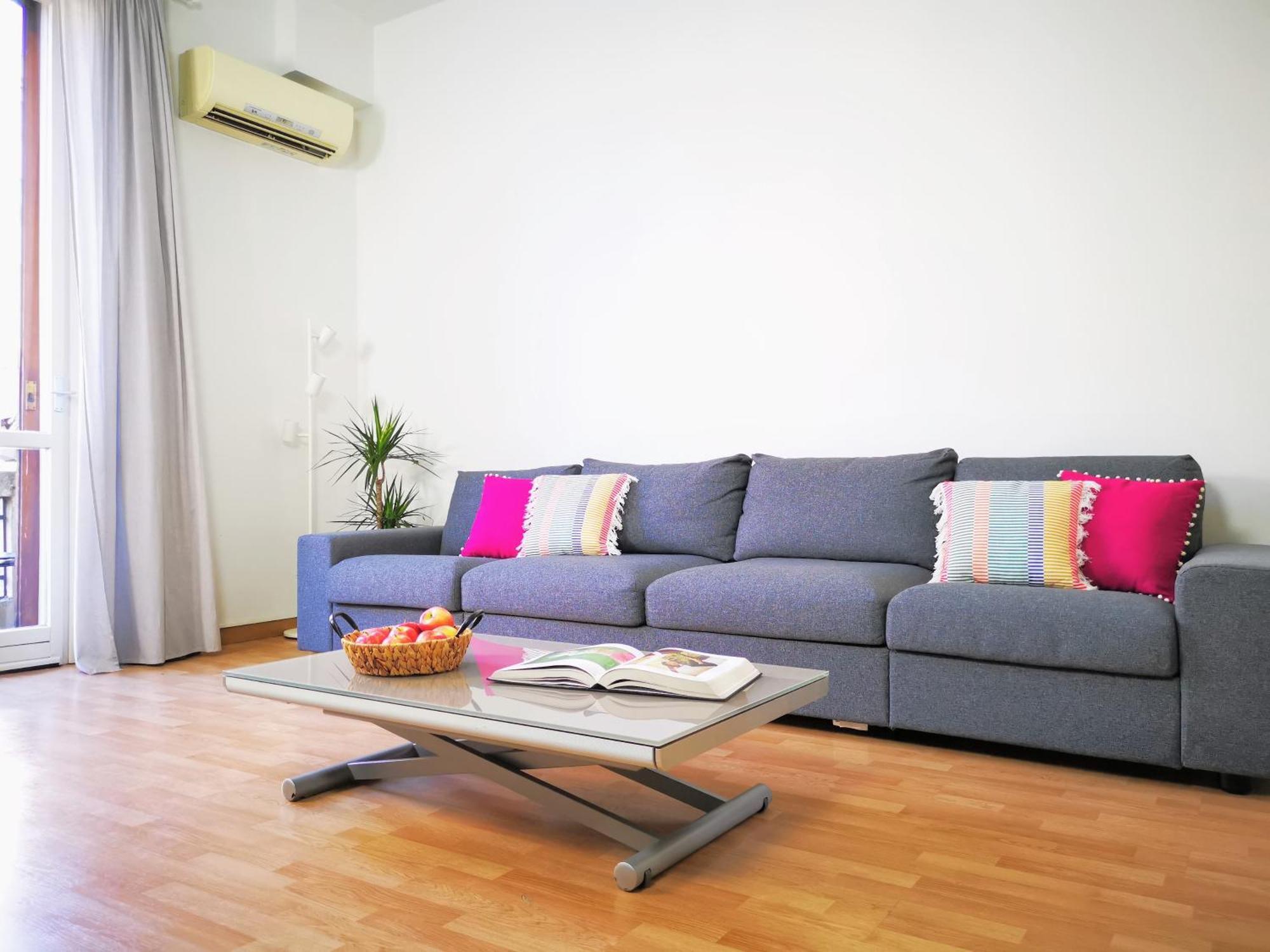 Spacious Apartment 50 Meters From The Metro 밀라노 외부 사진